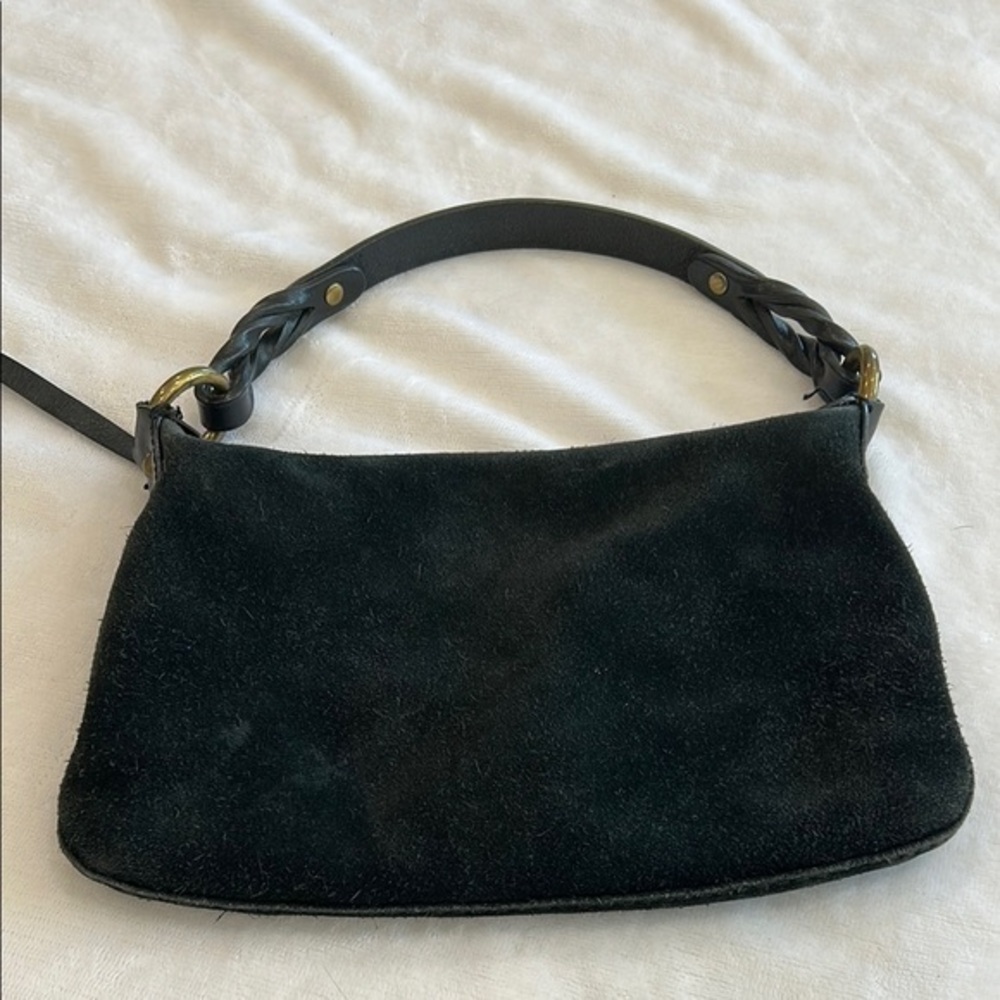 GAP Black Shoulder Bag with Minimalist Design